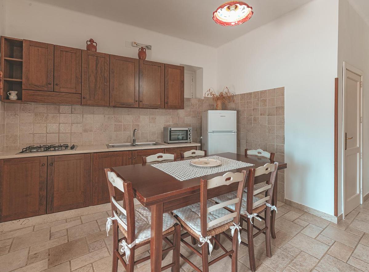 Trulli Dal Conte Apartamento Locorotondo Exterior foto